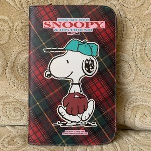 Snoopy & His Friend Zipper Date Book